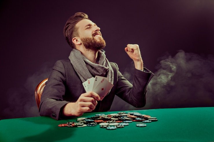 Tabel taruhan American Roulette menunjukkan semua jenis taruhan dan pembayarannya